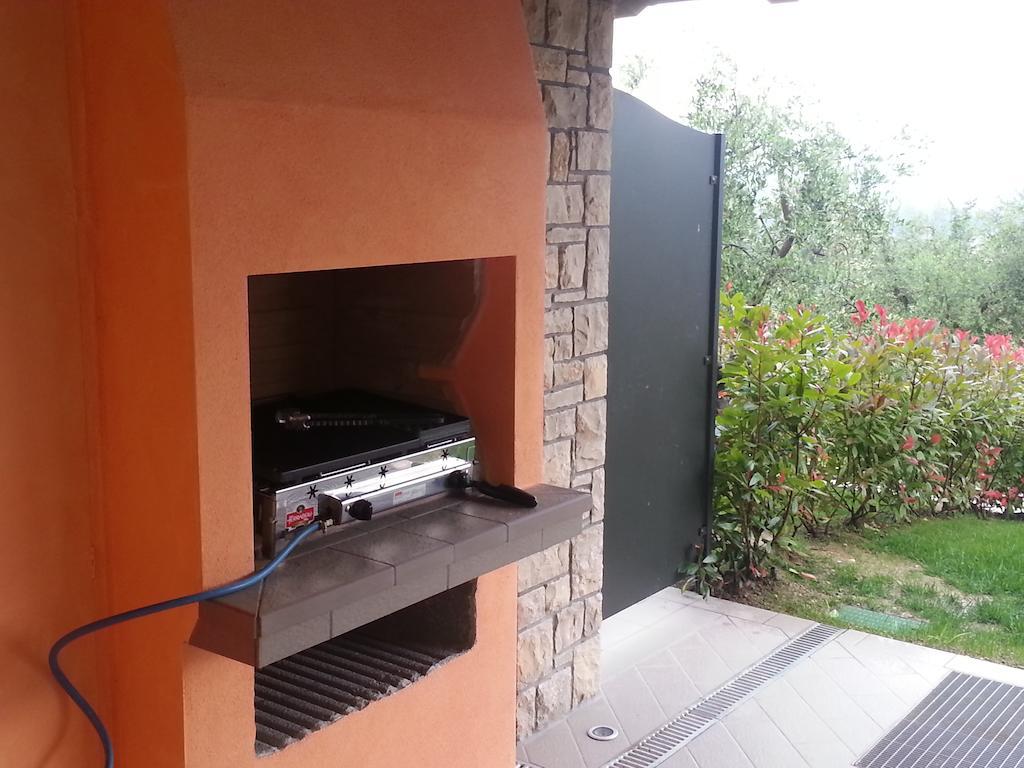 מנרבה דל גארדה Residence Boschetti מראה חיצוני תמונה