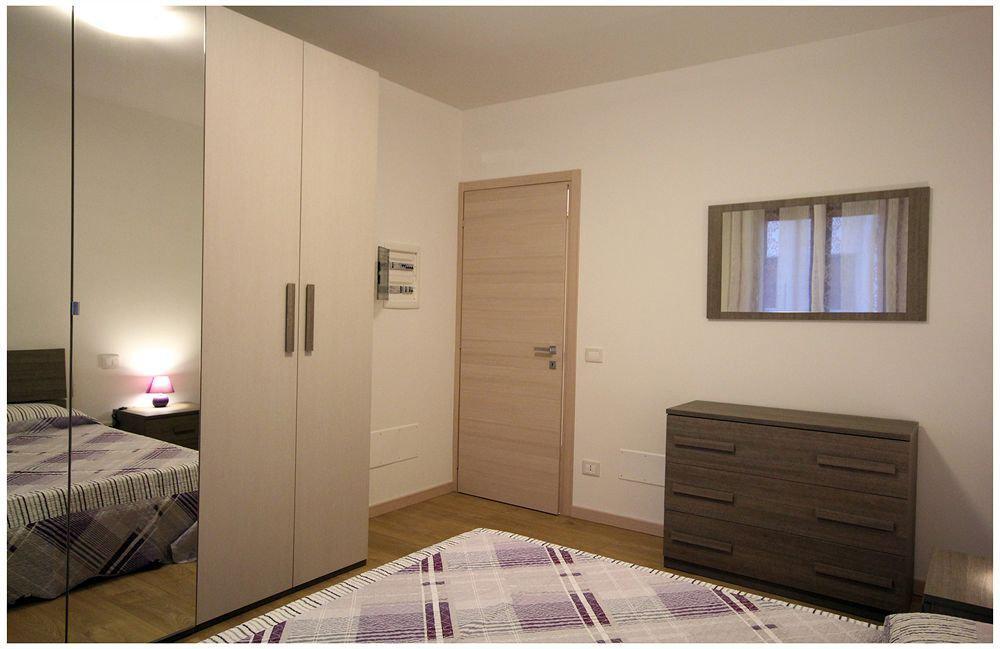 מנרבה דל גארדה Residence Boschetti מראה חיצוני תמונה